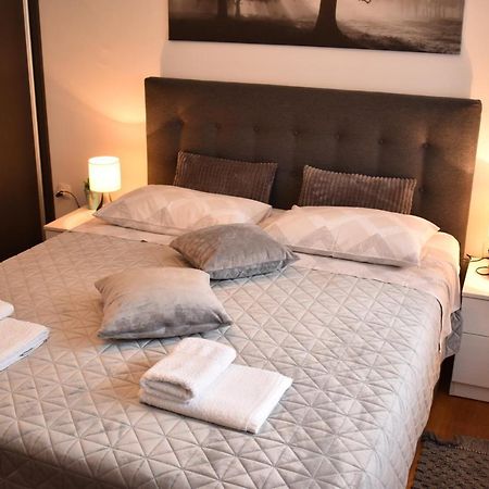 Apartment Tasha'S Home Опатия Екстериор снимка